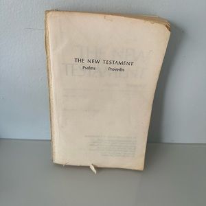VTG 1965 - THE NEW TESTAMENT PSALMS PROVERBS SPECIAL CRUSADE EDITION BIBLE